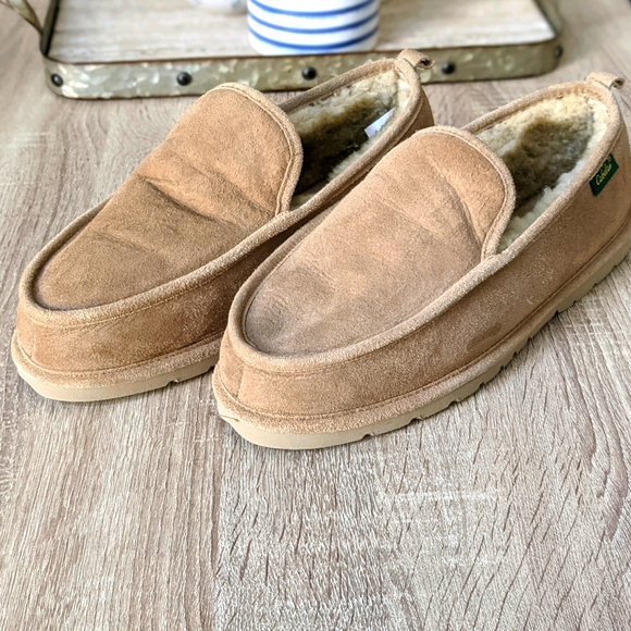 Cabela's Shoes Cabelas Tan Sheepskin Lined Slippers Poshmark